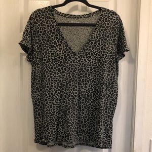 Merona Black & Grey Cheetah Print Tee Shirt